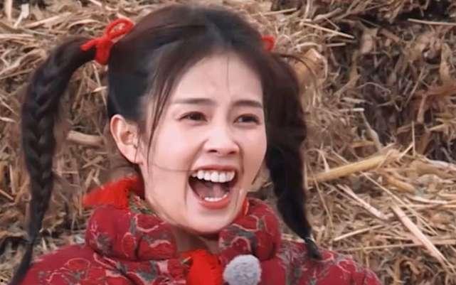 白鹿吃瓜大笑图片,欢乐瞬间引网友热议