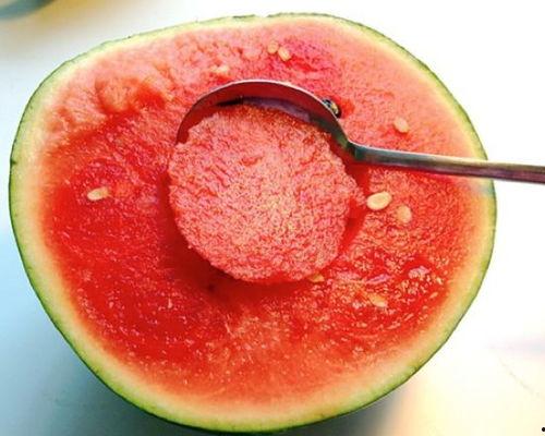 为什么吃小瓜舌头苦苦的,舌头为何会苦